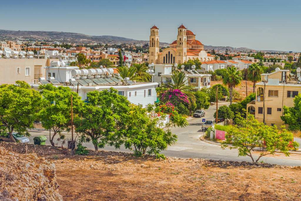 移民塞浦路斯需要什么條件？