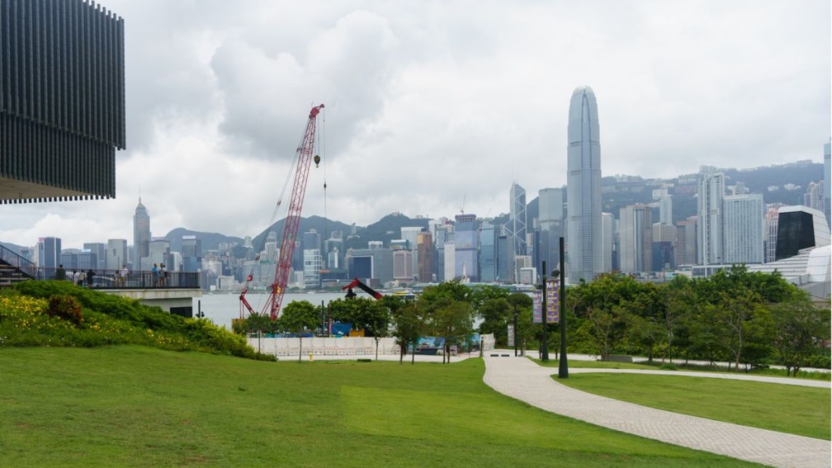 香港留學：通過留學拿香港身份可行嗎？