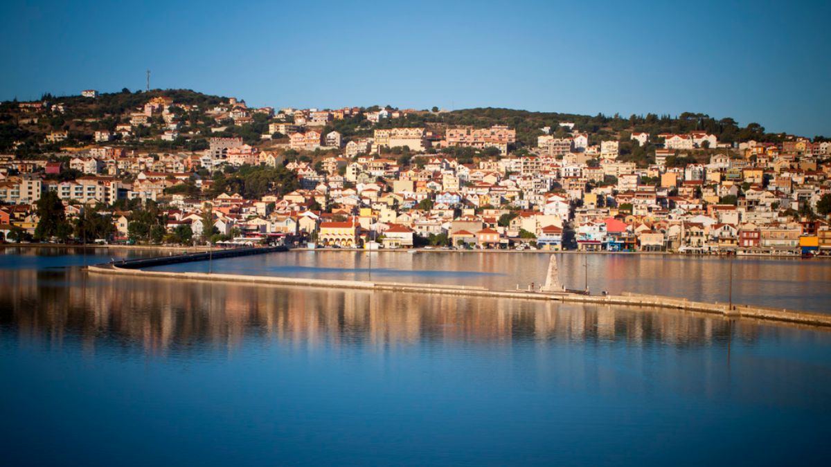 希臘經濟再升級，標普點贊經濟表現~