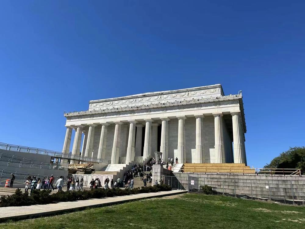 高凈值家庭最關(guān)心的美國移民問題：身份、稅務(wù)與傳承