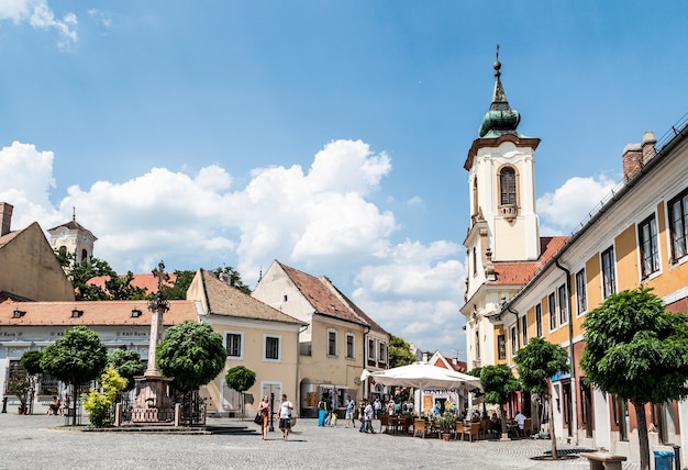 歐洲移民為何考慮匈牙利？多維度核心優勢解析